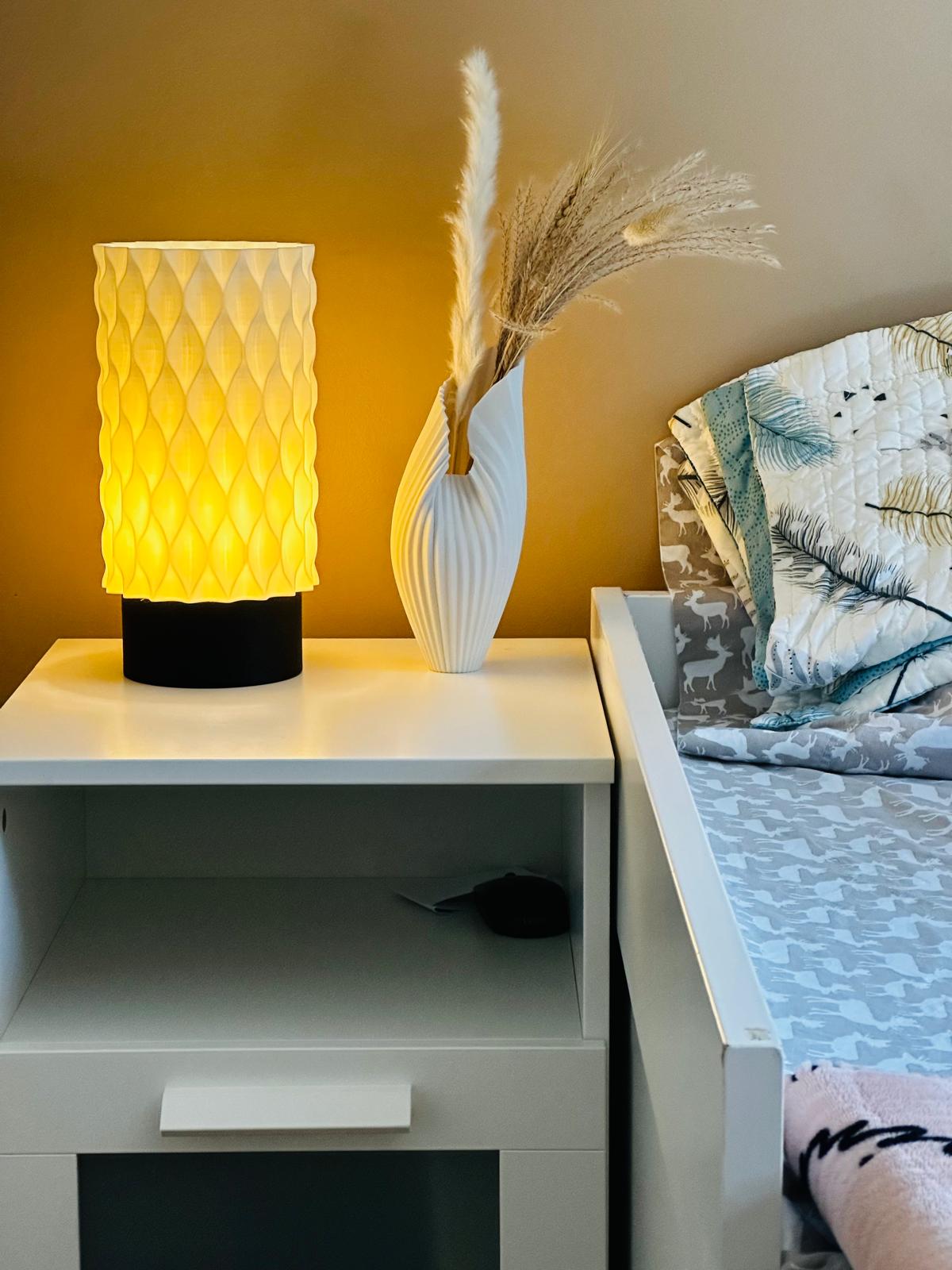 Diamond Wavy lamp